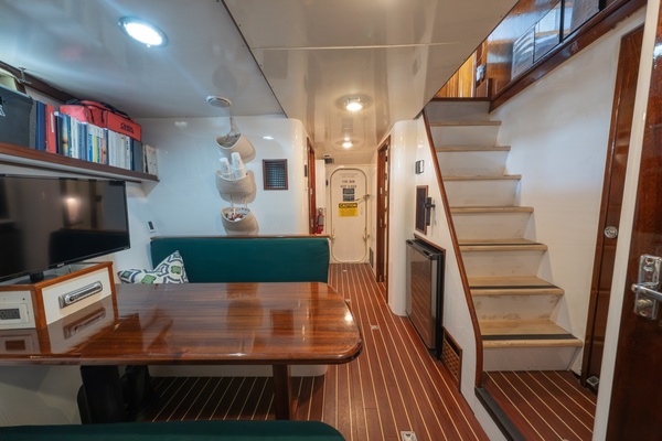 INNISFAIL 91ft Mathis Trumpy Yacht For Sale
