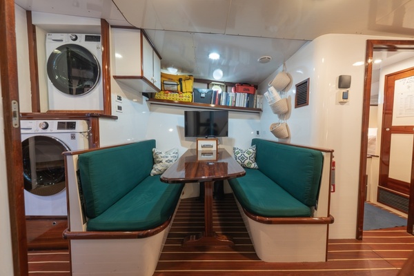 INNISFAIL 91ft Mathis Trumpy Yacht For Sale