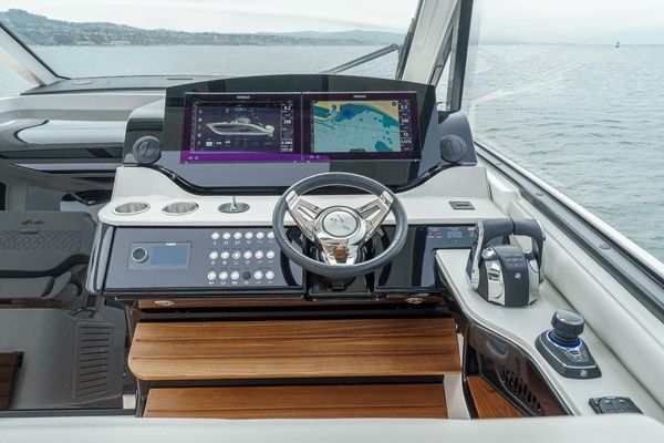 37ft Sea Ray Yacht For Sale