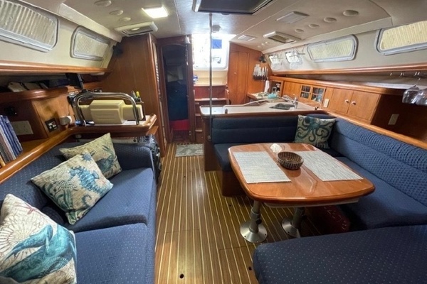 Serenity 41ft Hunter Yacht For Sale