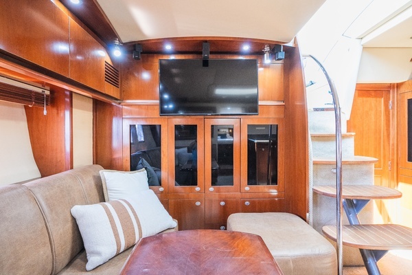 Sea Ray 480 Motor Yacht Yacht For Sale