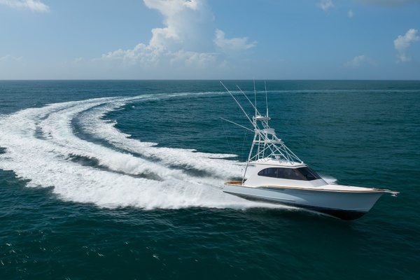 2015 Jarrett Bay 43