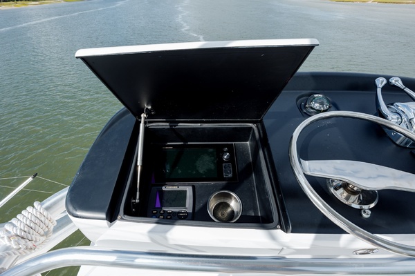 Robin Hood 43ft Jarrett Bay Yacht For Sale