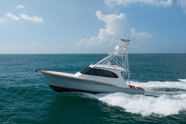 Robin Hood 43ft Jarrett Bay Yacht For Sale