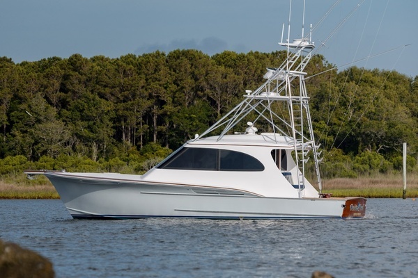 2015 Jarrett Bay 43