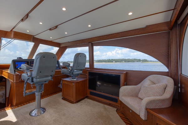 Robin Hood 43ft Jarrett Bay Yacht For Sale