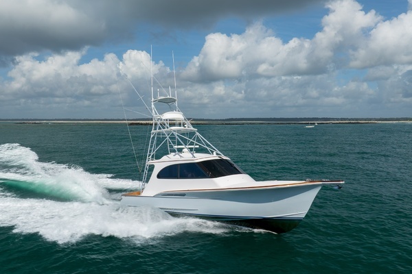 2015 Jarrett Bay 43