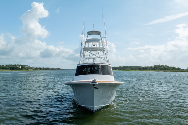 Robin Hood 43ft Jarrett Bay Yacht For Sale