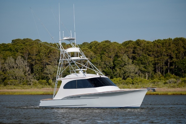 2015 Jarrett Bay 43