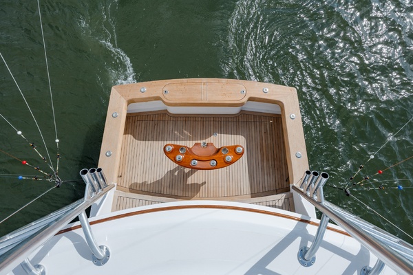 Robin Hood 43ft Jarrett Bay Yacht For Sale