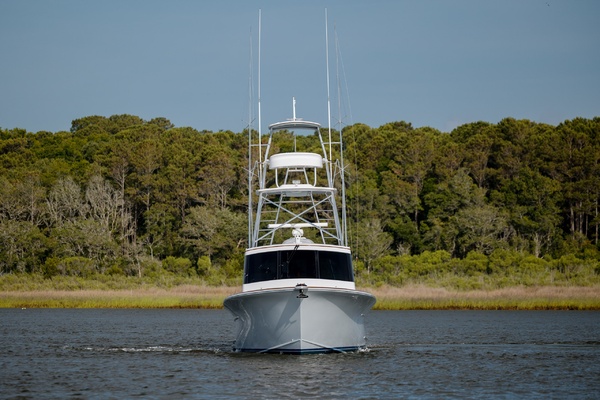 Robin Hood 43ft Jarrett Bay Yacht For Sale