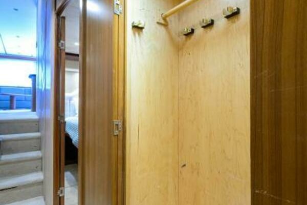 2008 Viking 60