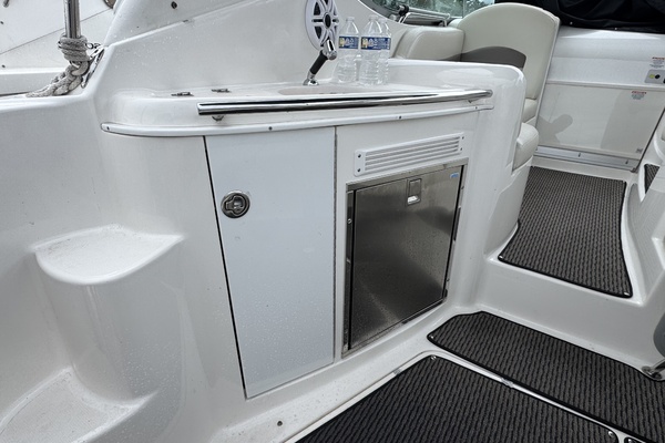 31ft Chaparral Yacht For Sale