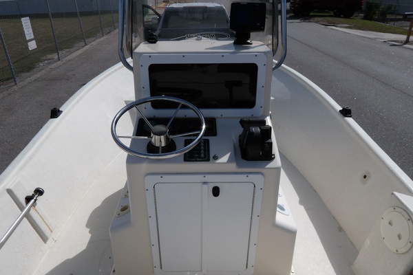 19ft May Craft Yacht For Sale