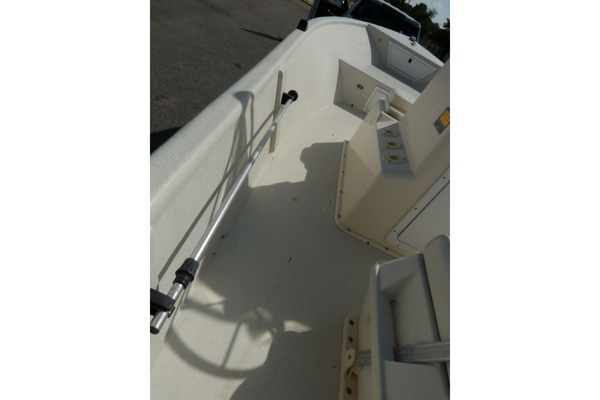 19ft May Craft Yacht For Sale