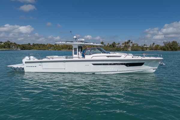 In Stock 2026 Nimbus Sport Tender 42  319 42ft Nimbus Yacht For Sale