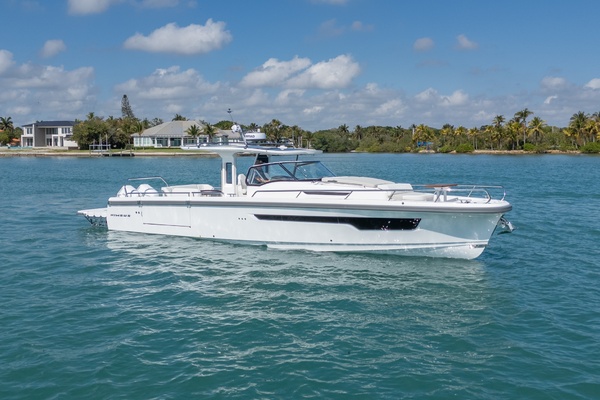 In Stock 2026 Nimbus Sport Tender 42  319 42ft Nimbus Yacht For Sale