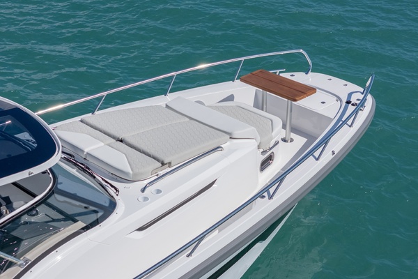 In Stock 2026 Nimbus Sport Tender 42  319 42ft Nimbus Yacht For Sale