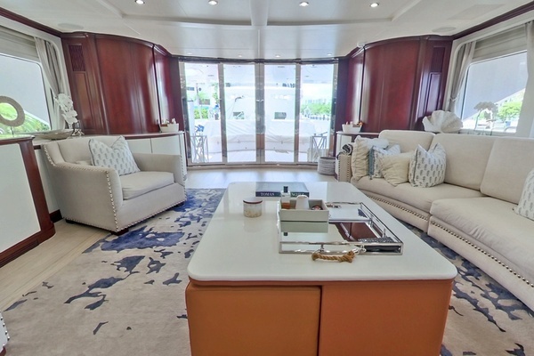 2003 Benetti 115