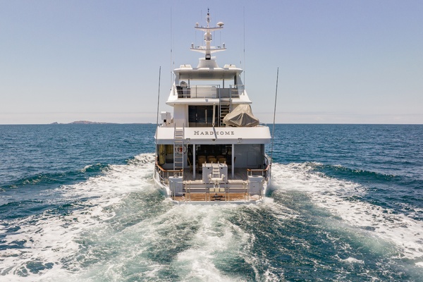 HARDHOME 108ft Albin Yacht For Sale