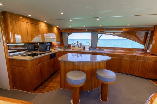 2015 Viking 62