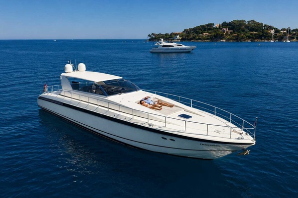 M Y Nilthalou 75ft Arno Leopard