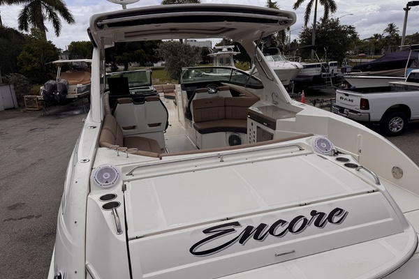 35ft Sea Ray Yacht For Sale
