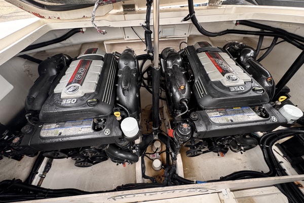 35ft Sea Ray Yacht For Sale