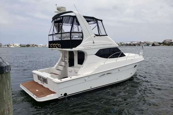Photo of the 2006 Silverton 34 Convertible "Endless Summer"