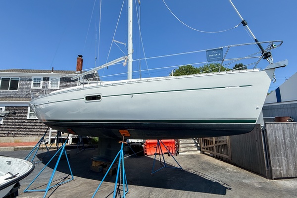 Abba 36ft Beneteau Yacht For Sale
