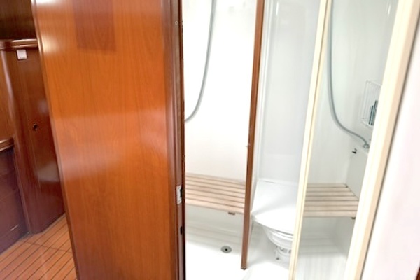 Freya 50ft Beneteau Yacht For Sale