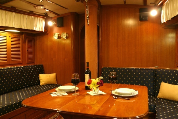 Bristol 56.6 Yacht For Sale