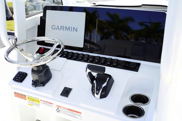 24ft Sea Hunt Yacht For Sale