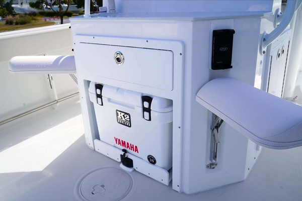 24ft Sea Hunt Yacht For Sale