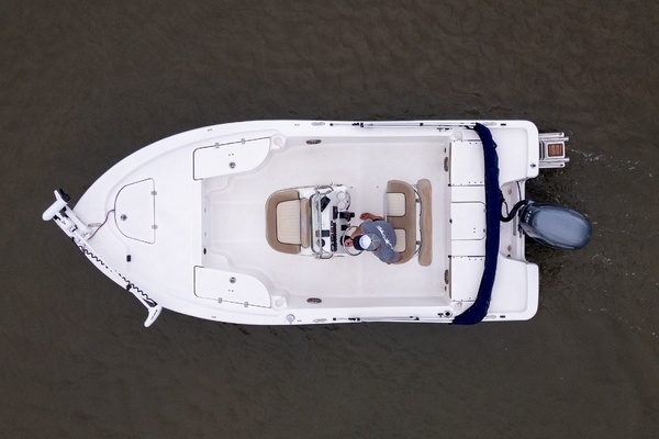 2017 Sea Fox 18