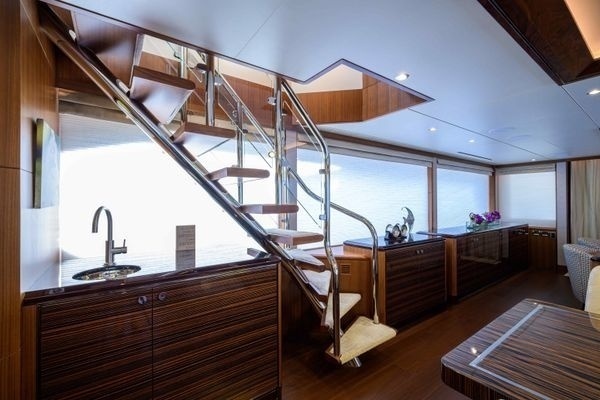 2019 Ocean Alexander 100