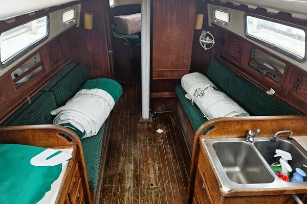 Shambala 34ft Sabre Yacht For Sale