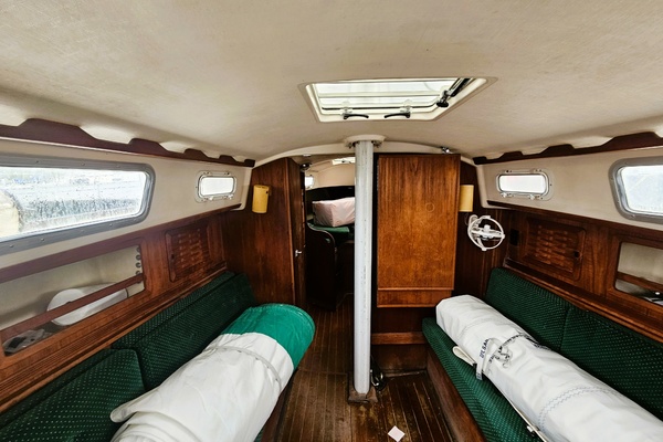 Shambala 34ft Sabre Yacht For Sale