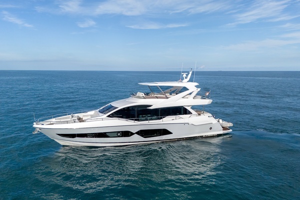 2019 Sunseeker 76