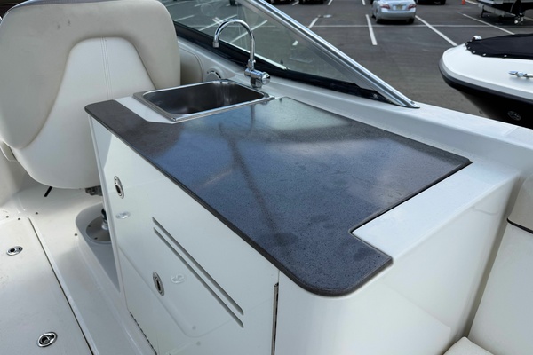 30ft Sea Ray Yacht For Sale