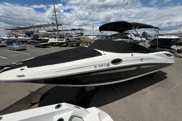 30ft Sea Ray Yacht For Sale