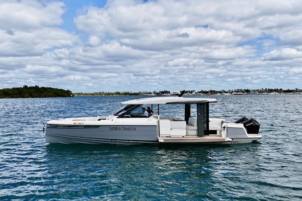 SIERRA TANGO 6