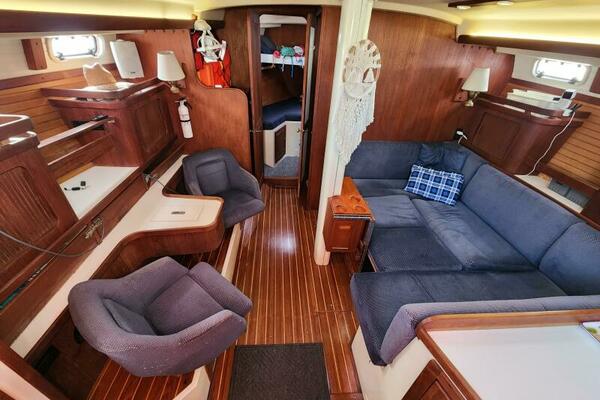 Radiance 41ft Catalina Morgan Yacht For Sale