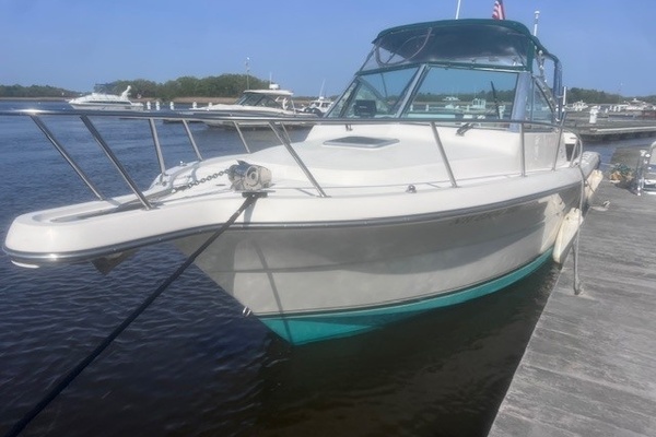 SWEET CLARALINE 28ft Pursuit Yacht For Sale
