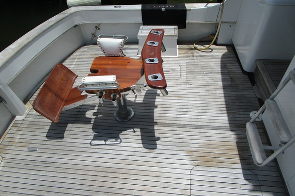 THIS OLD HATT 53ft Hatteras Yacht For Sale