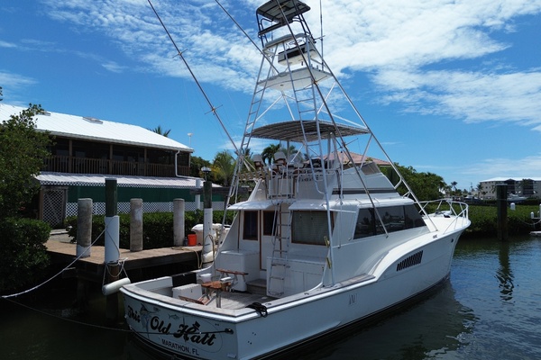 THIS OLD HATT 53ft Hatteras Yacht For Sale