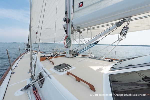 Silver Girl 44ft Tartan Yacht For Sale