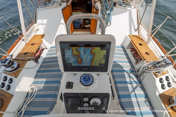 Silver Girl 44ft Tartan Yacht For Sale