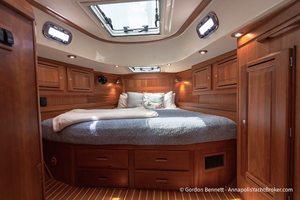Silver Girl 44ft Tartan Yacht For Sale