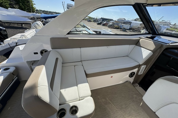 35ft Regal Yacht For Sale